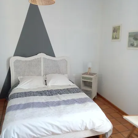 Bed and Breakfast D'hotes D'athenais